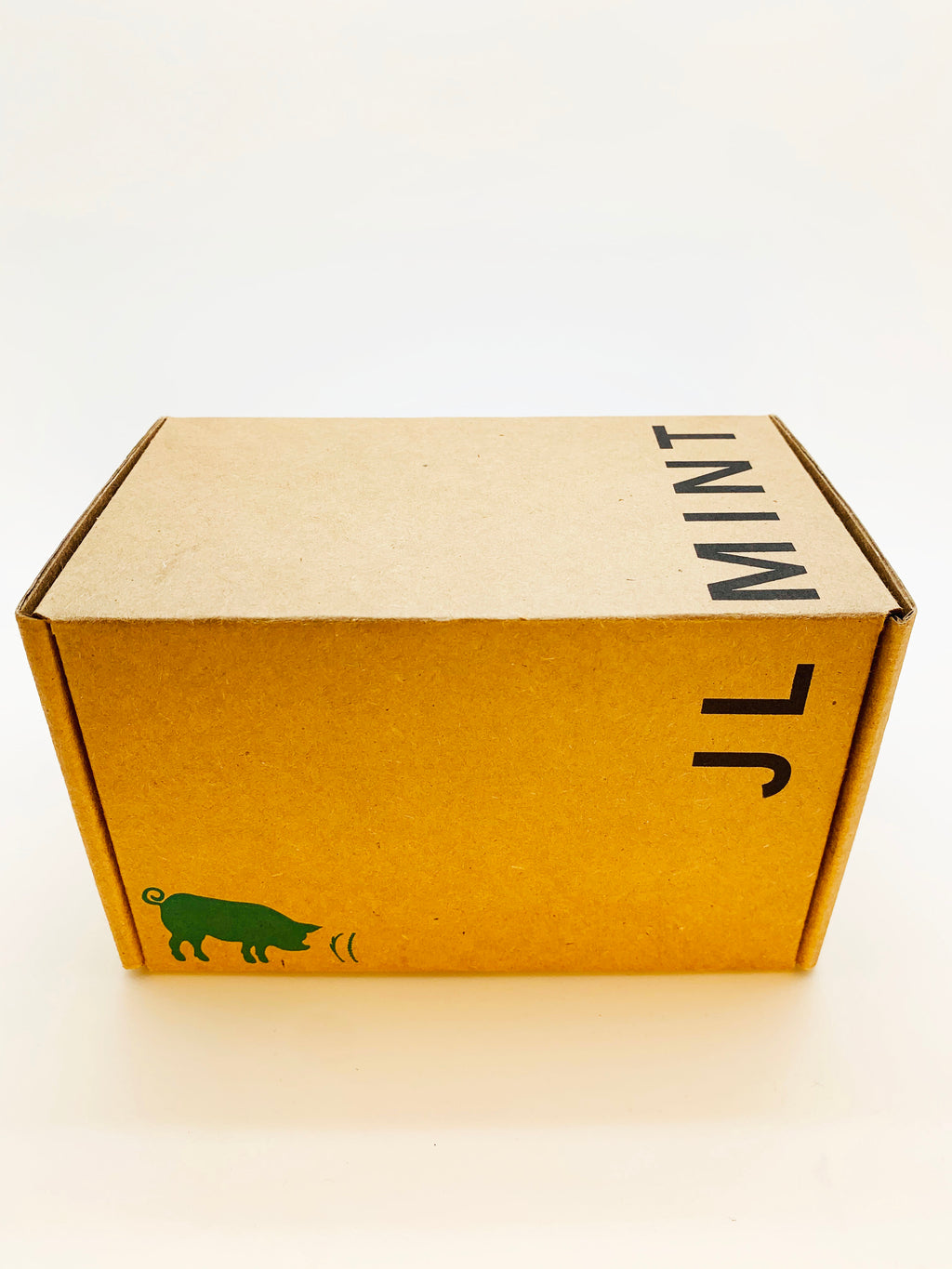 PYRUS s.30 JL Mint Co. Soy Wax Candle